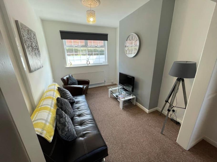 Lovely Seaside House In Cleethorpes - Sleeps 6 Kültér fotó