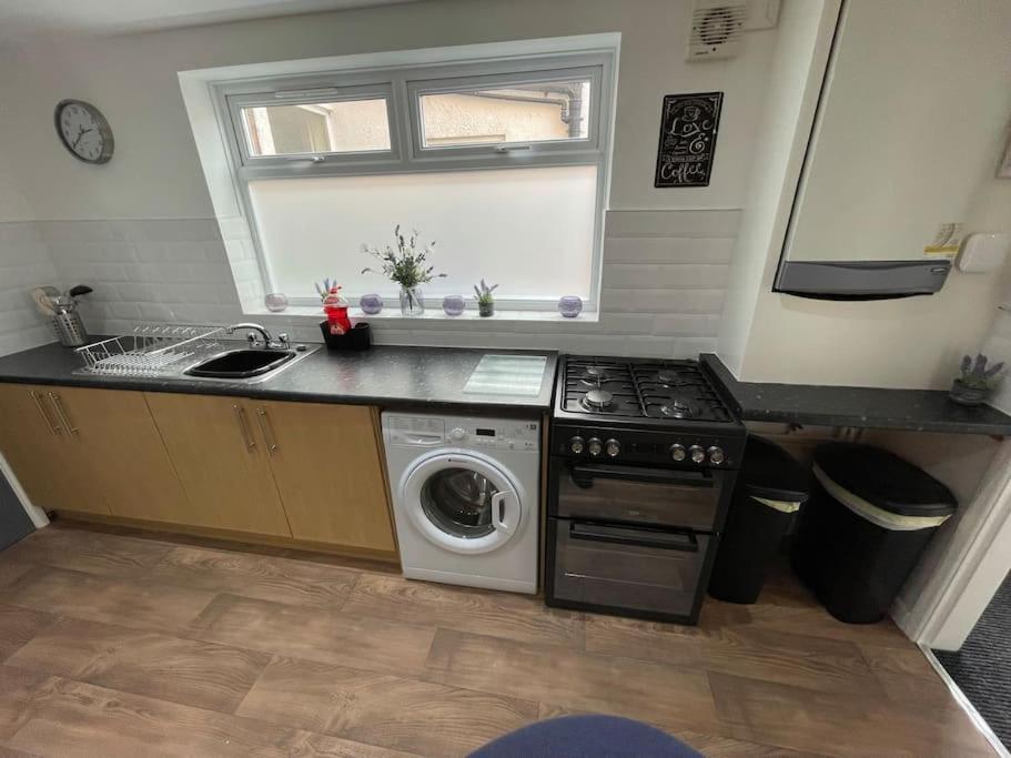 Lovely Seaside House In Cleethorpes - Sleeps 6 Kültér fotó